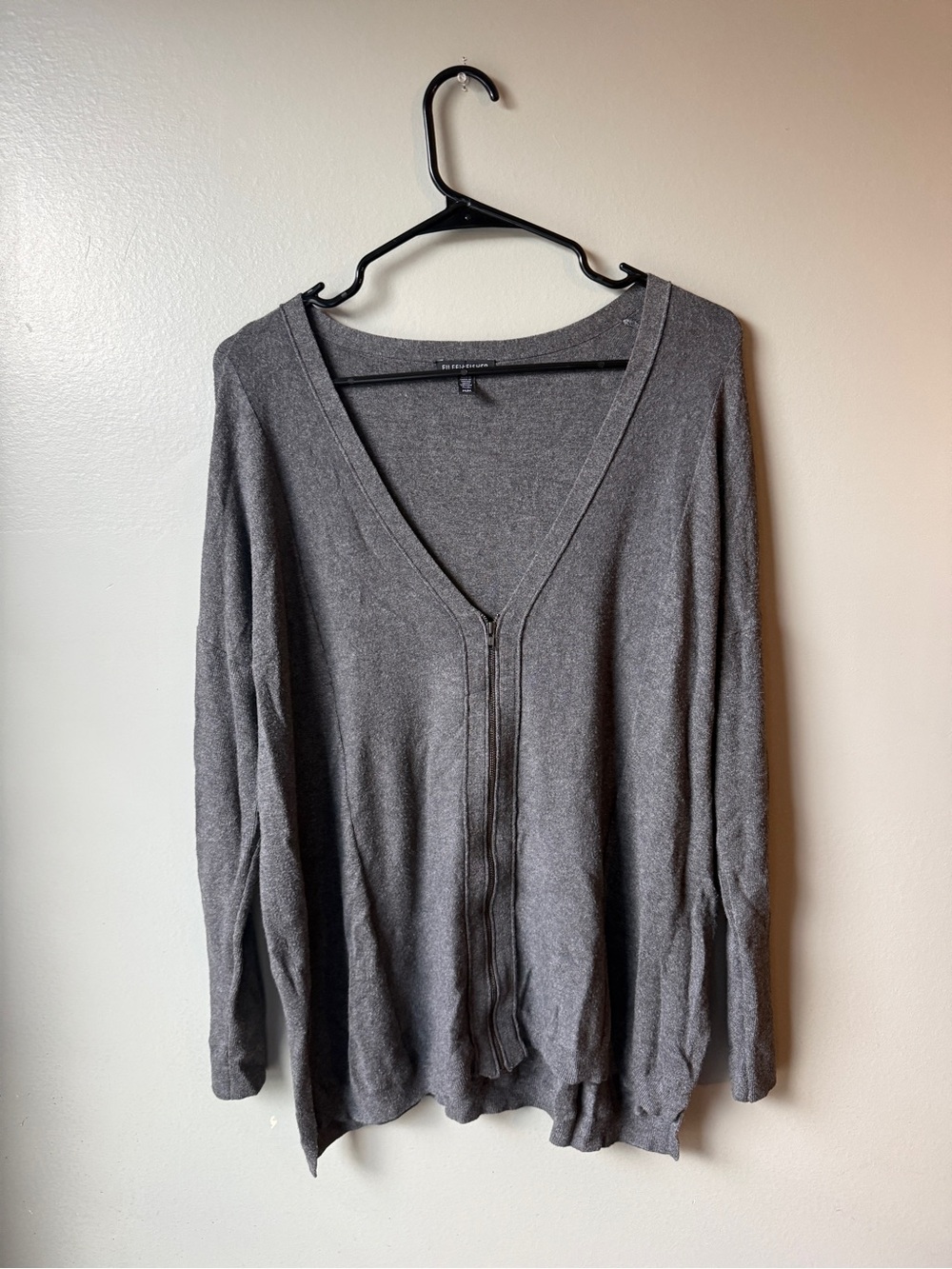 Eileen Fisher Women’s Gray Zip Front Cardigan Sweater Size Medium - Picture 2 of 5